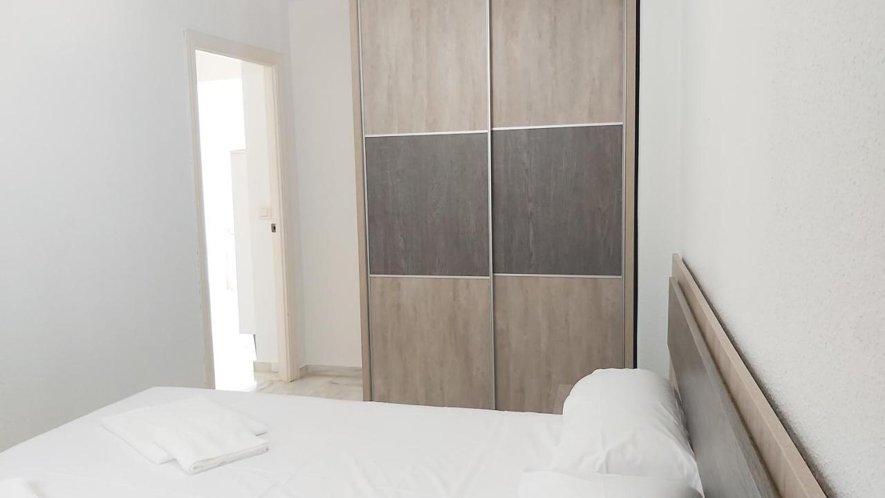 Ferienwohnung Del Parque Flats Meseta Swimmingpool Torremolinos Exterior foto