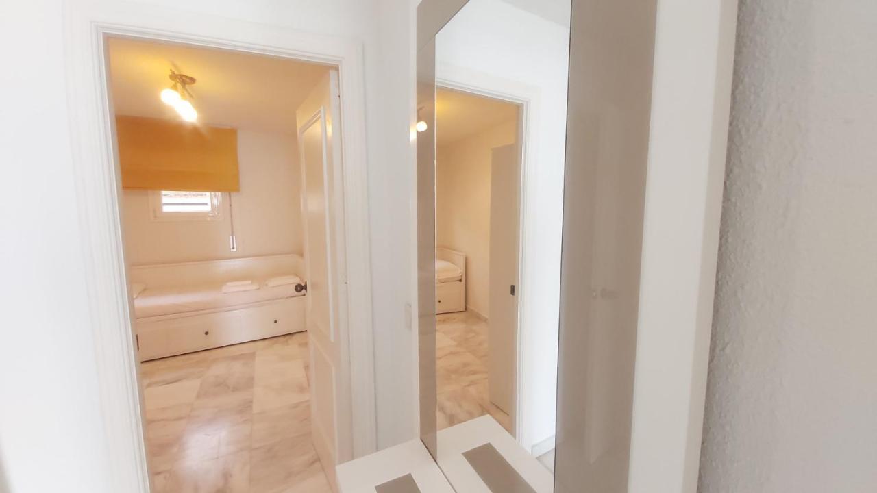 Ferienwohnung Del Parque Flats Meseta Swimmingpool Torremolinos Exterior foto
